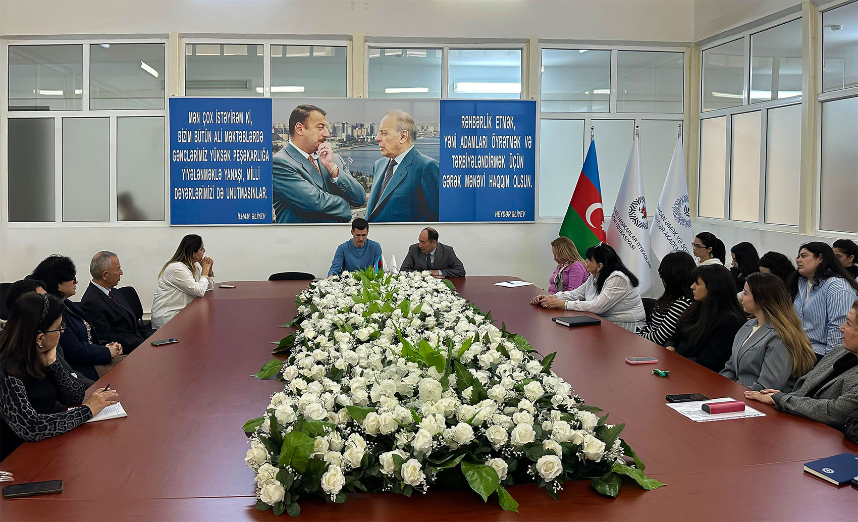 «Elmi Nəşrlər» Azərbaycan Əmək və Sosial Münasibətlər Akademiyasında görüş keçirdi